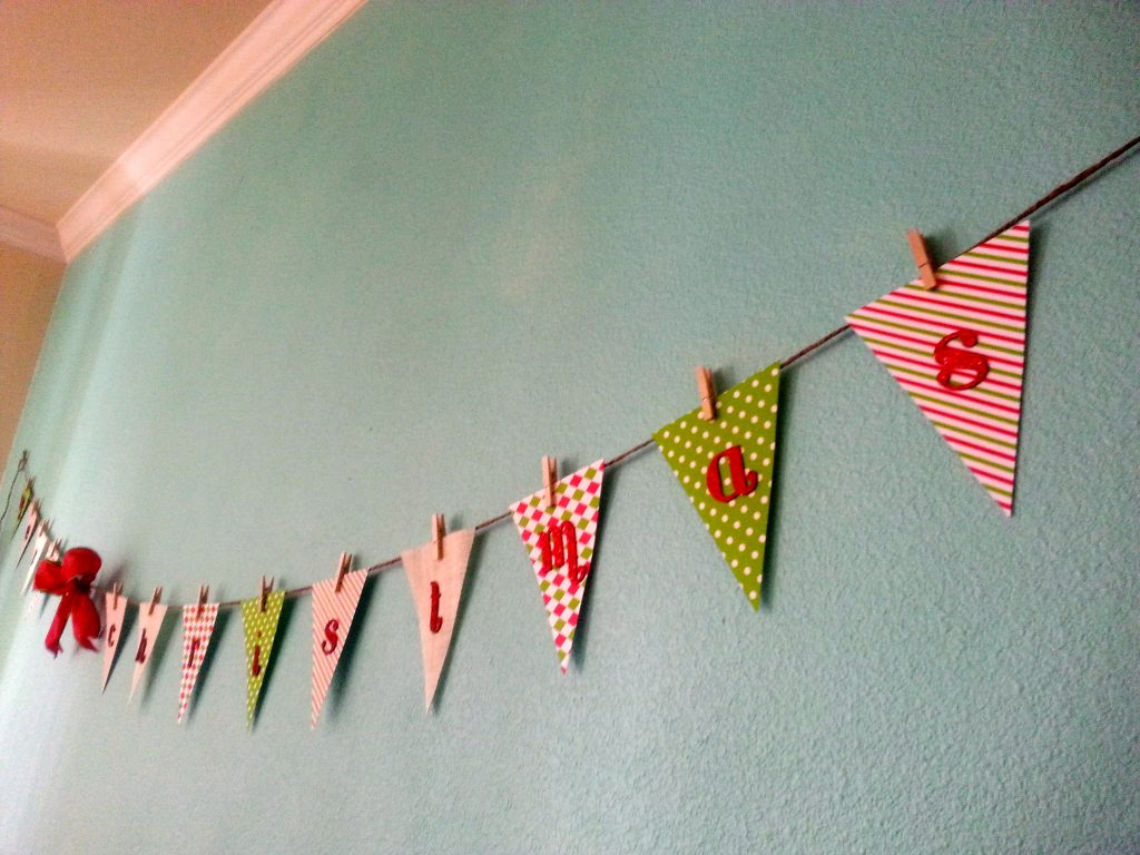 DIY Christmas Bunting Banner - A Dash of Sarah