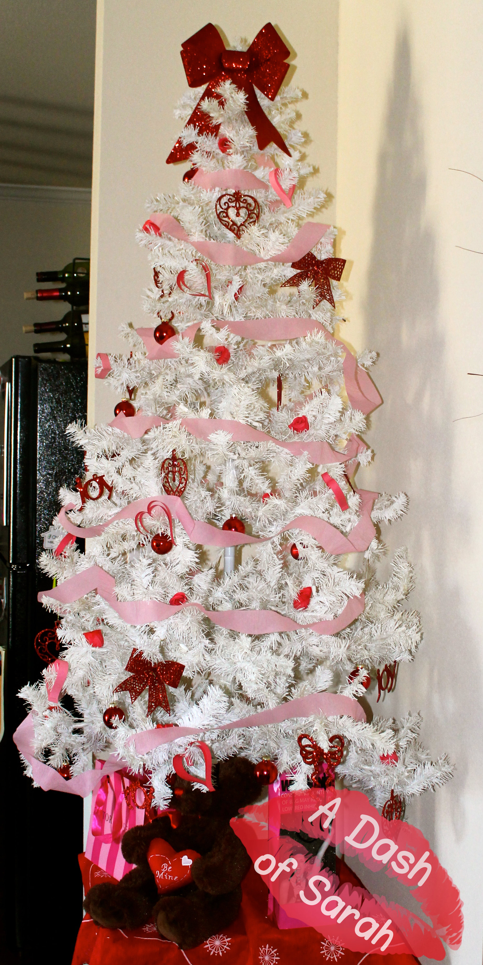 Valentine's Day Decor - Valentine Tree - A Dash of Sarah